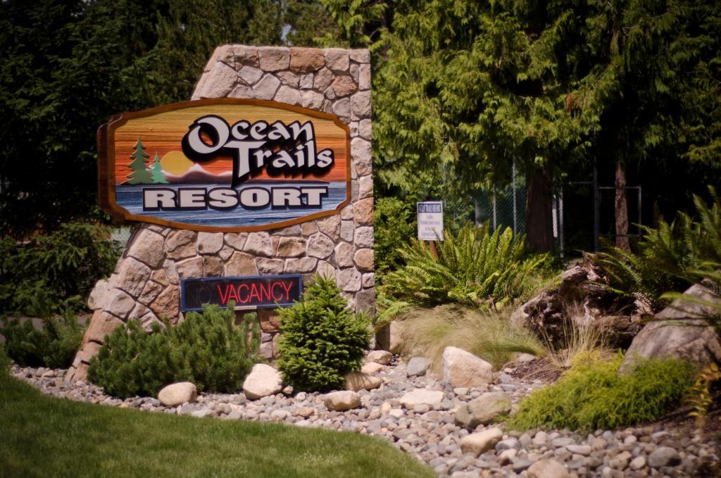 Ocean Trails Resort (Parksville) 
