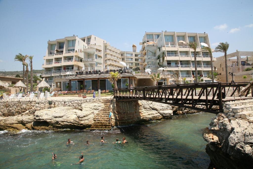 Castel Mare Beach Hotel & Resort