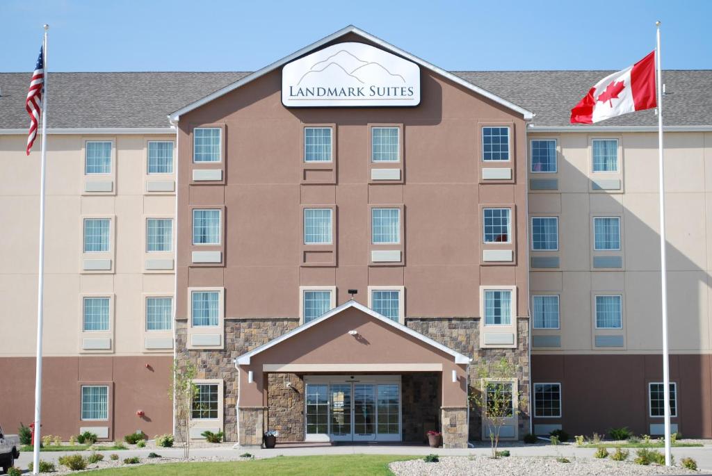 Landmark Suites - Williston