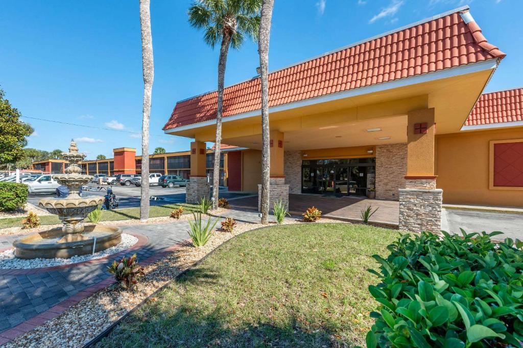 Quality Inn and Suites Palatka Riverfront