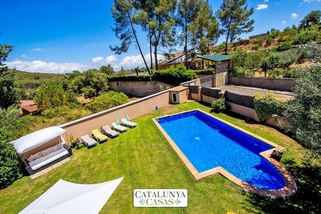 Catalunya Casas Modern and spacious with private pool close to BCN