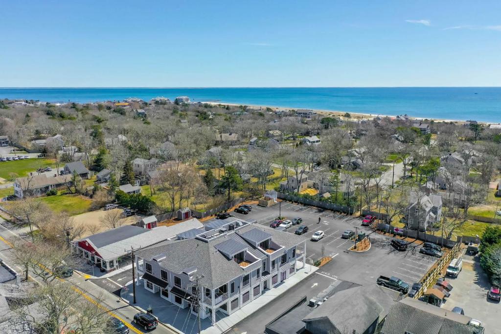 557 Route 28, Unit 201, Harwich Port Cape Cod - - TJs Tide